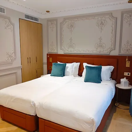 Mode 4* Parigi