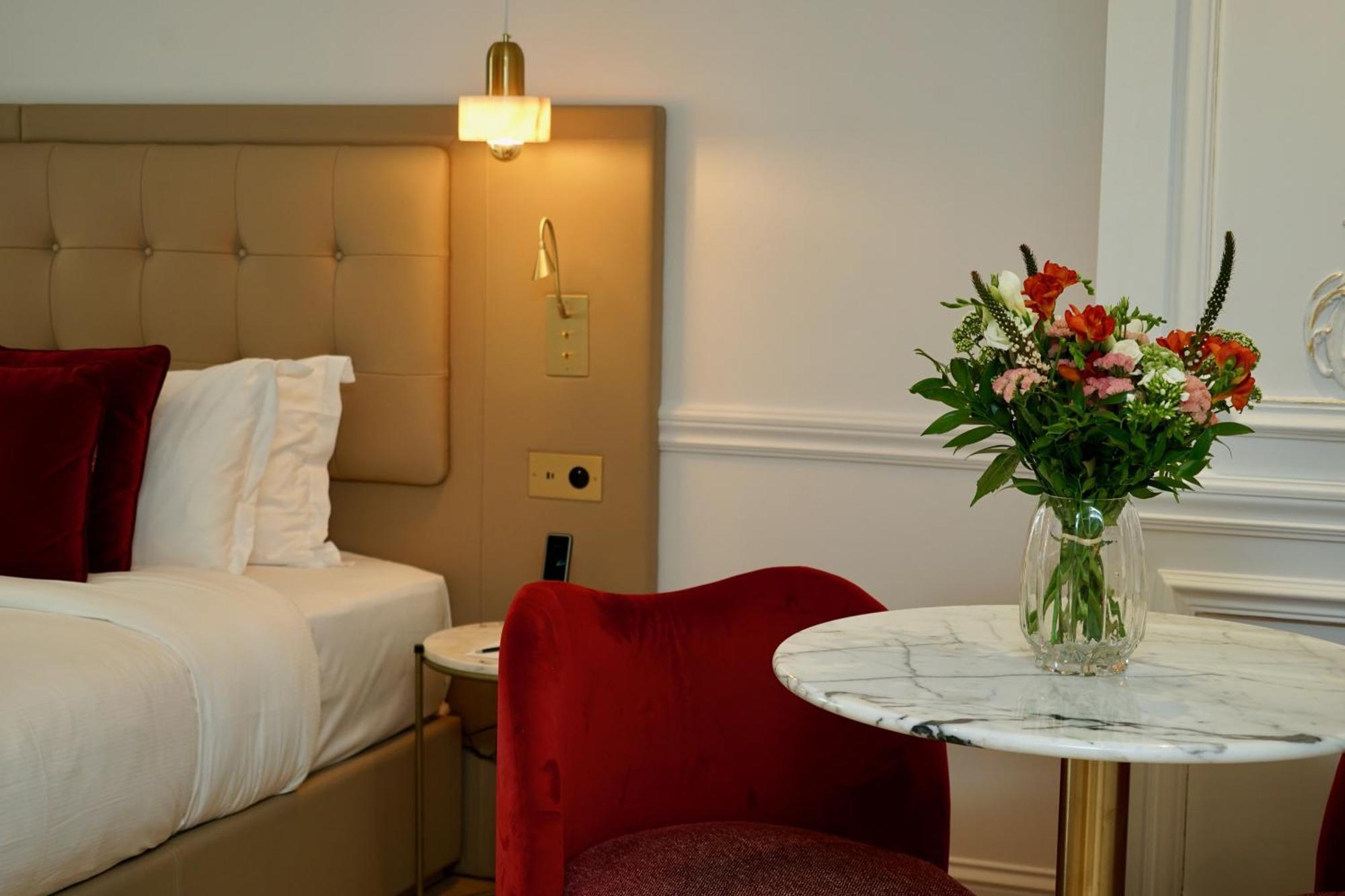 Mode Aparthotel