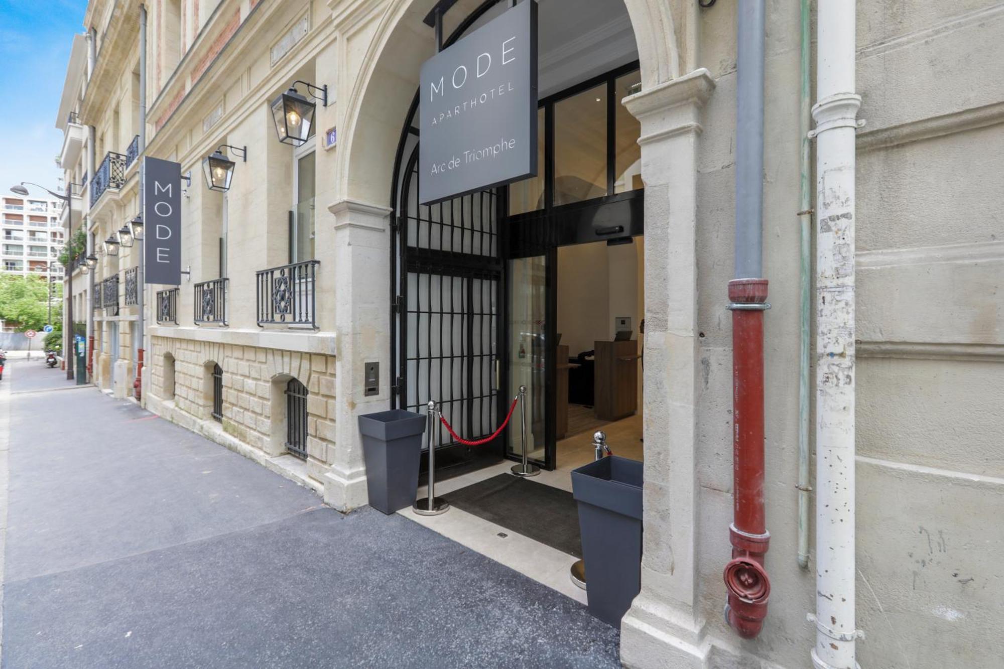 Mode 4* Parigi