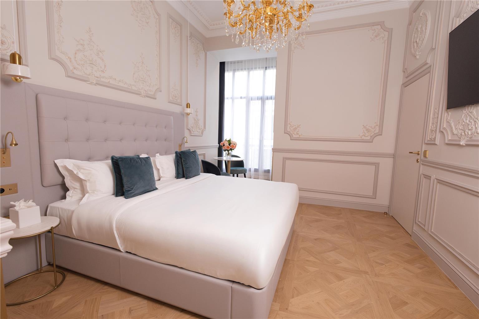 Mode 4* Parigi