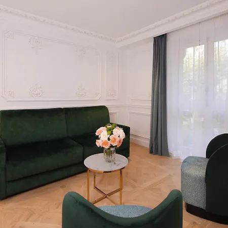 Mode Aparthotel 4*